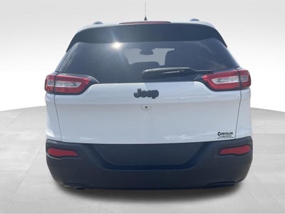 2016 Jeep Cherokee Sport