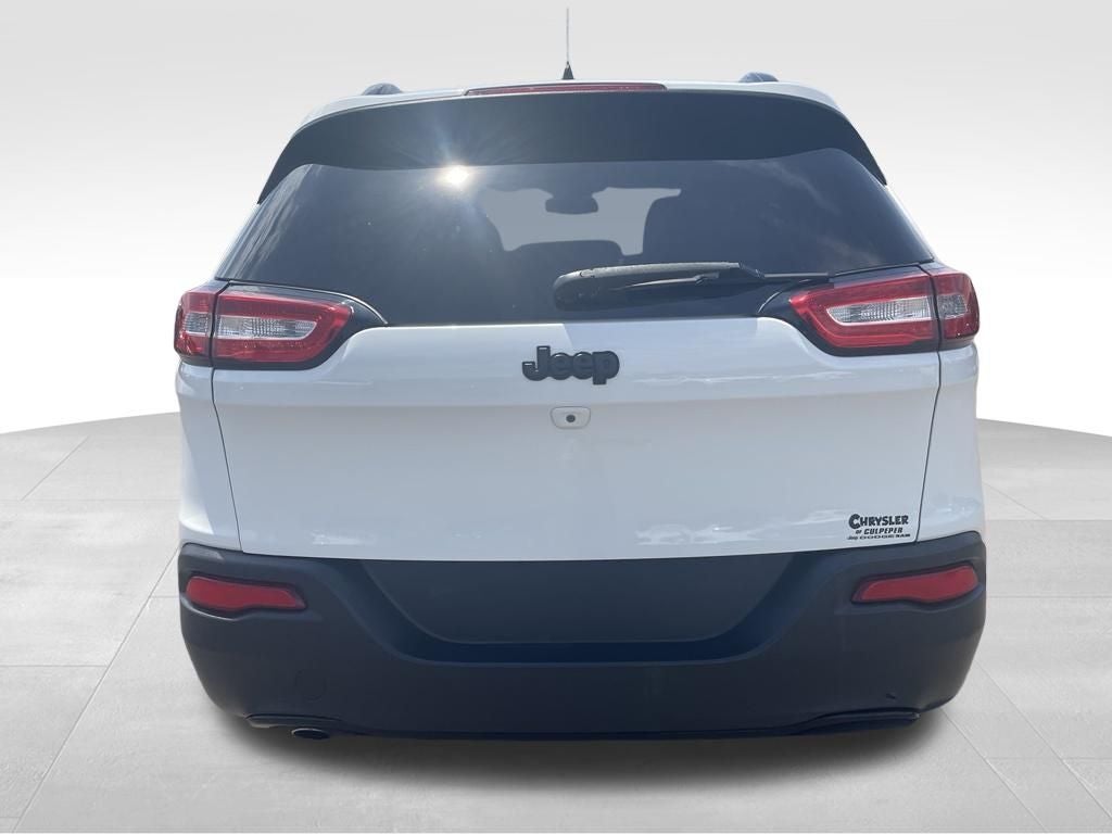 2016 Jeep Cherokee Sport