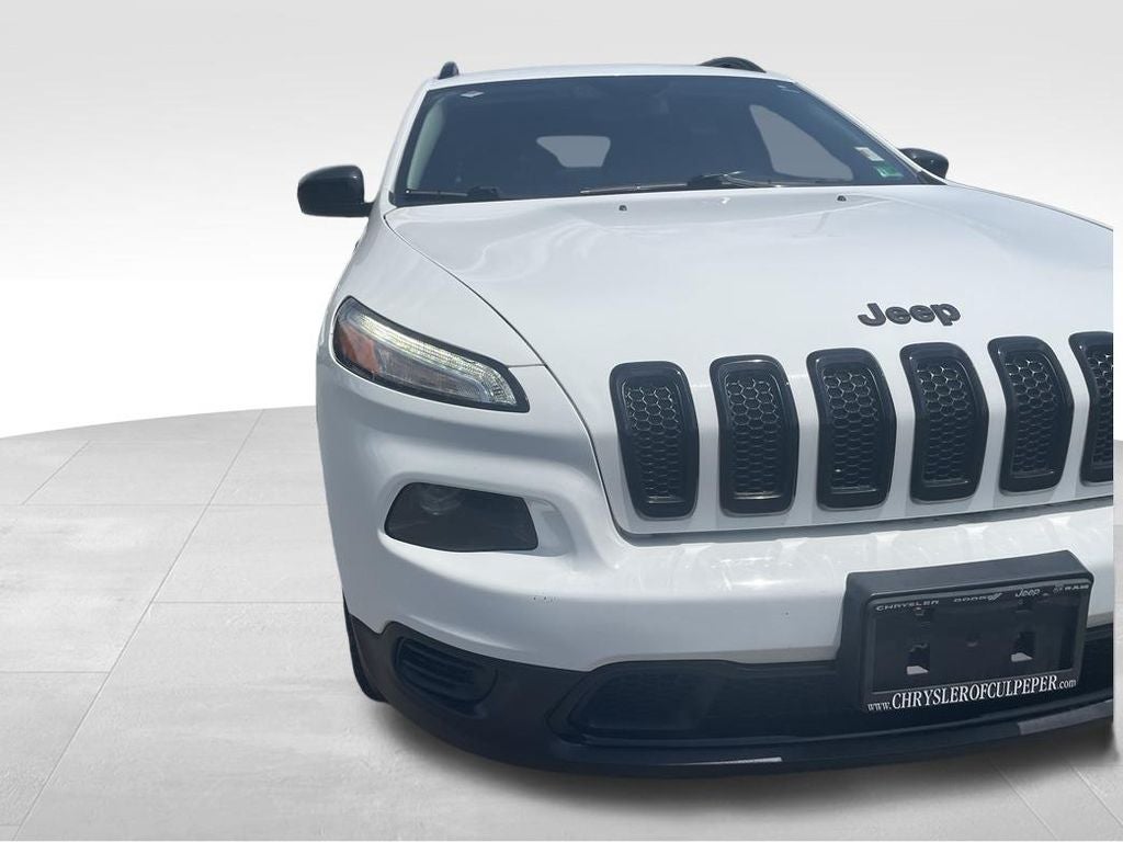 2016 Jeep Cherokee Sport