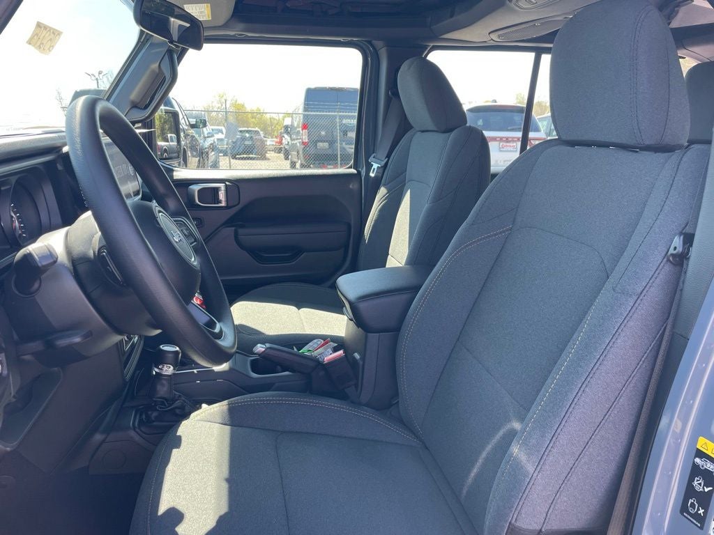 2026 Jeep Wrangler Sport 4 DOOR