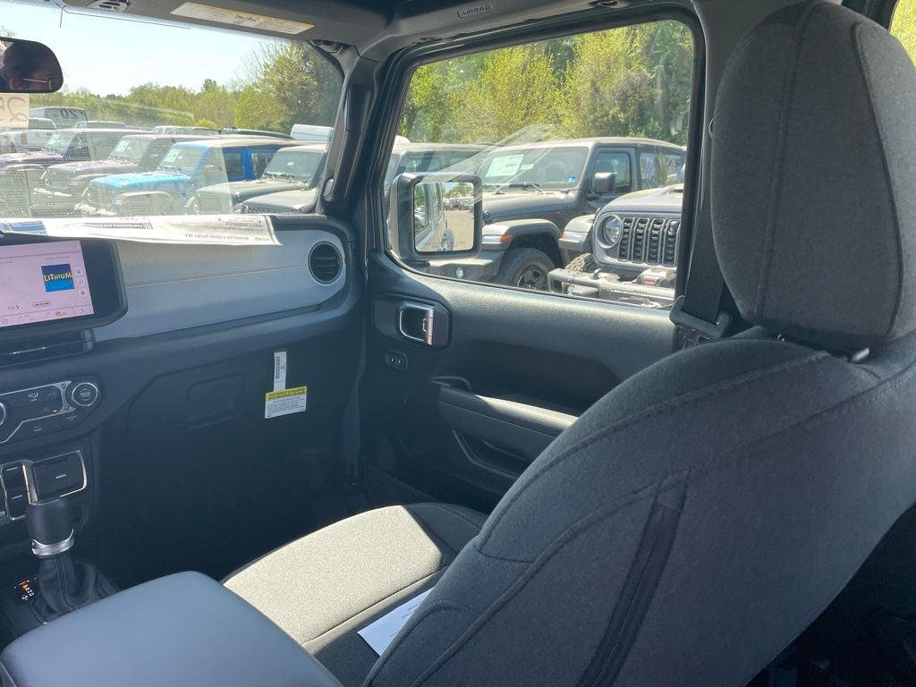 2026 Jeep Wrangler Sport 4 DOOR