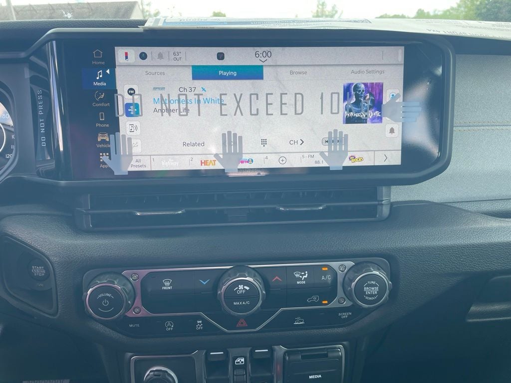 2026 Jeep Wrangler Sport 4 DOOR