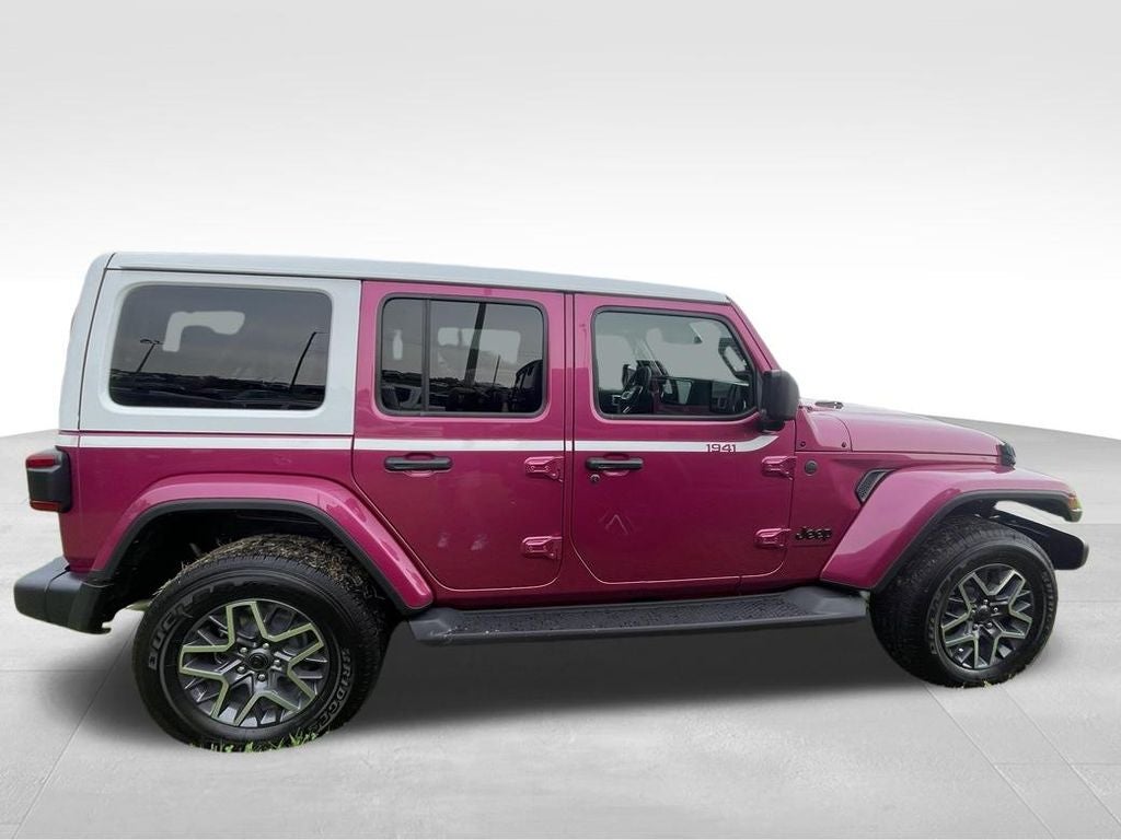 2026 Jeep Wrangler Sahara White Top Package
