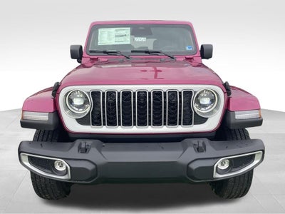 2026 Jeep Wrangler Sahara White Top Package