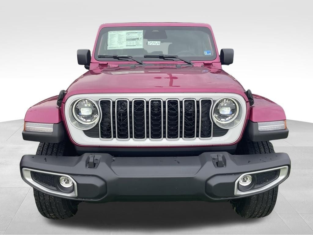 2026 Jeep Wrangler Sahara White Top Package
