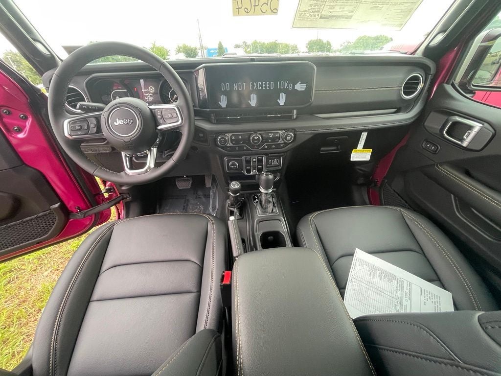 2026 Jeep Wrangler Sahara White Top Package