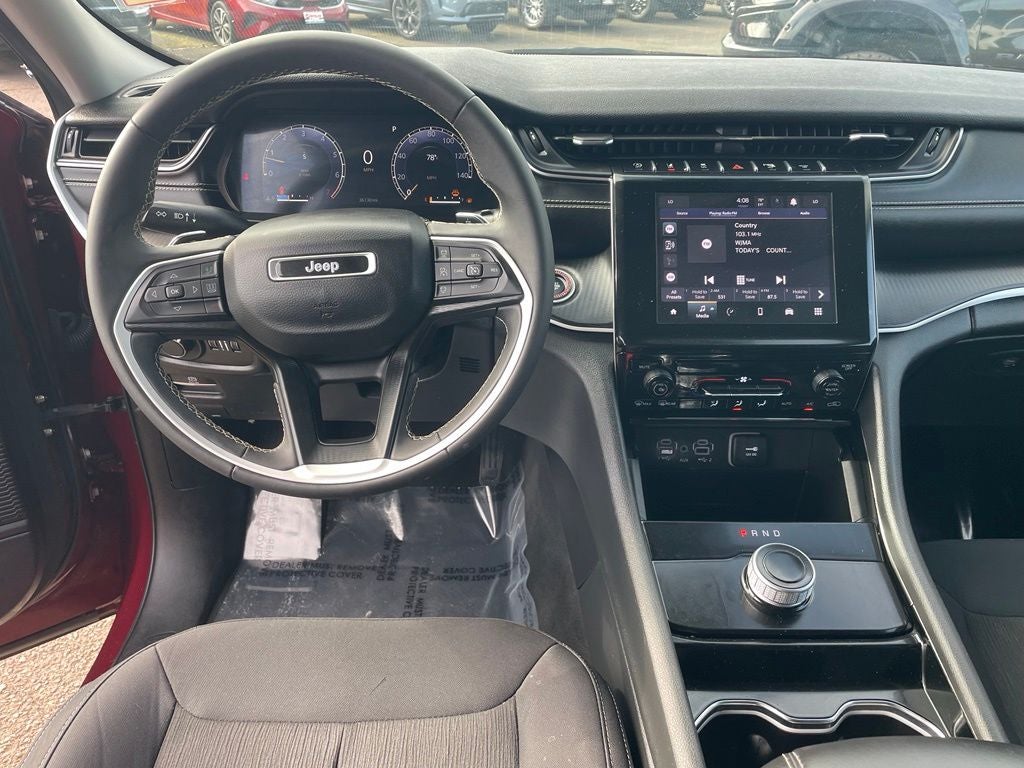 2023 Jeep Grand Cherokee Laredo