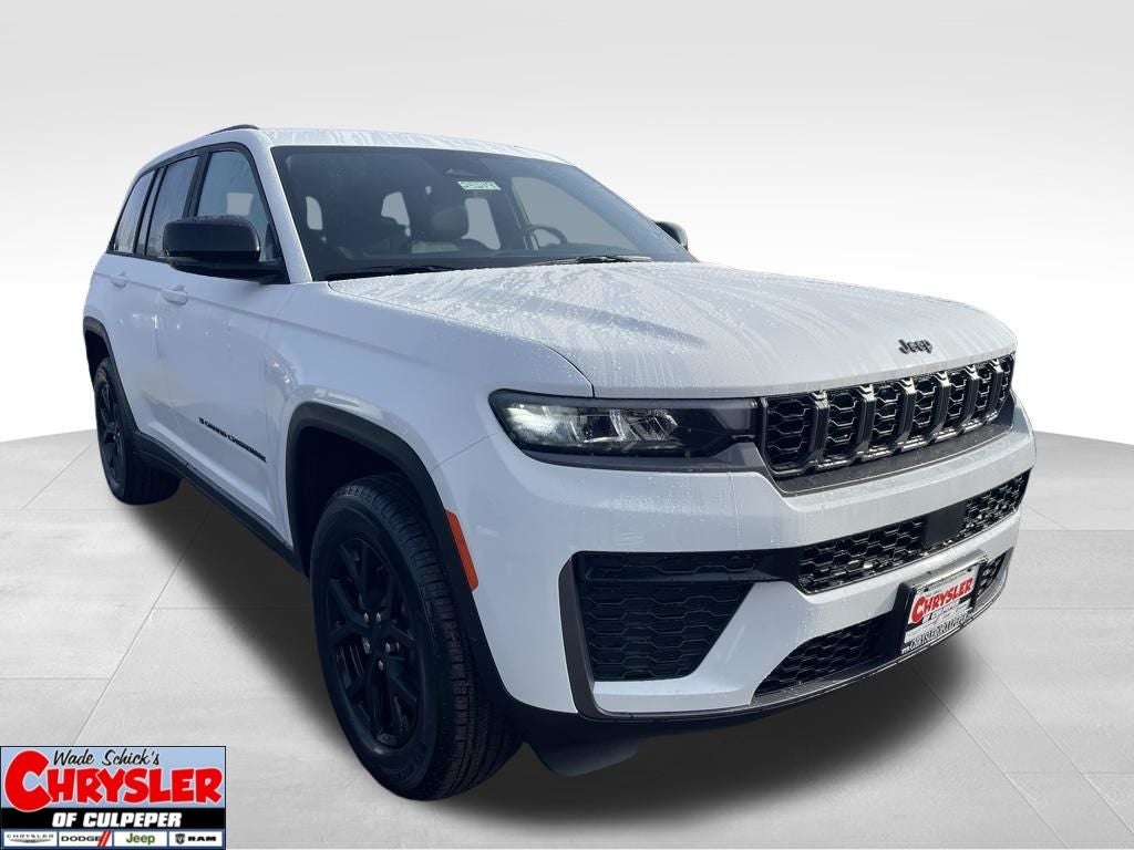 2026 Jeep Grand Cherokee Laredo