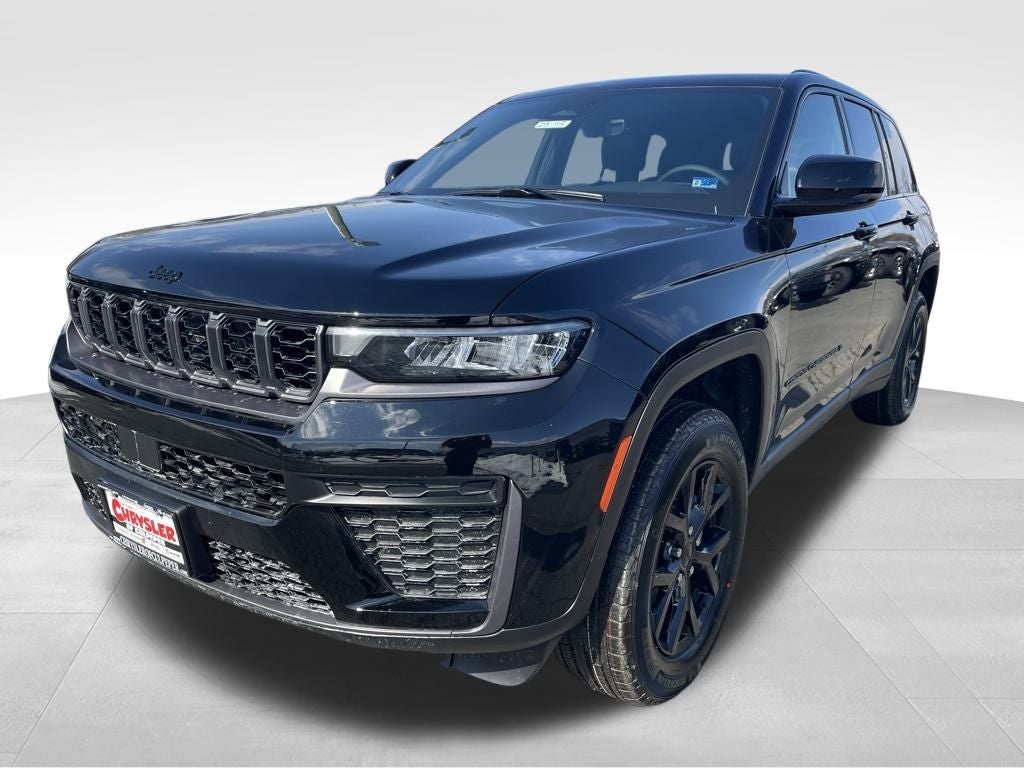 2026 Jeep Grand Cherokee Laredo
