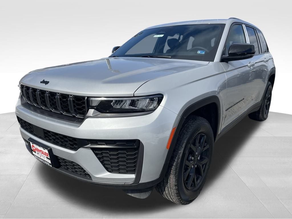 2026 Jeep Grand Cherokee Laredo