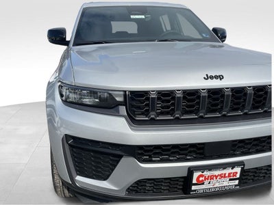 2026 Jeep Grand Cherokee Laredo