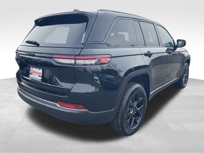2026 Jeep Grand Cherokee Laredo