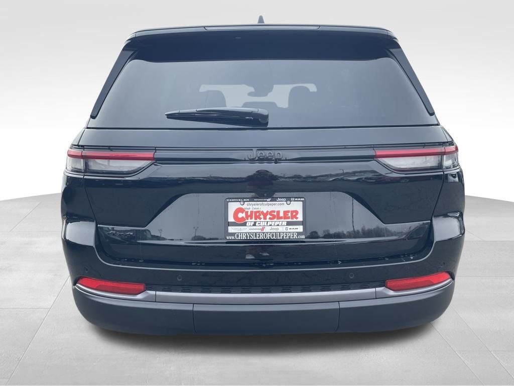 2026 Jeep Grand Cherokee Laredo