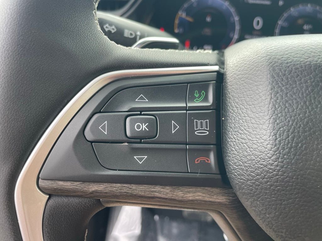 2026 Jeep Grand Cherokee Laredo