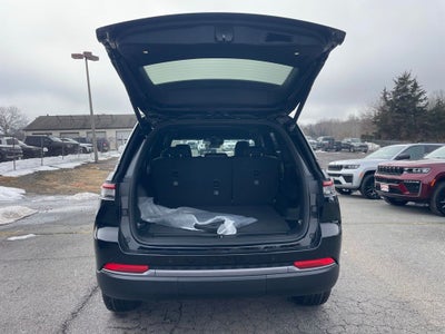 2026 Jeep Grand Cherokee Laredo