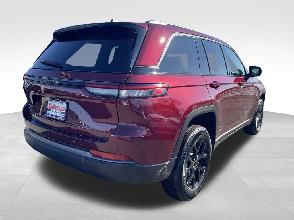 2026 Jeep Grand Cherokee Laredo