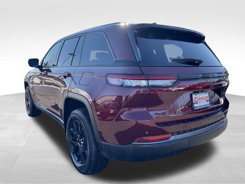 2026 Jeep Grand Cherokee Laredo