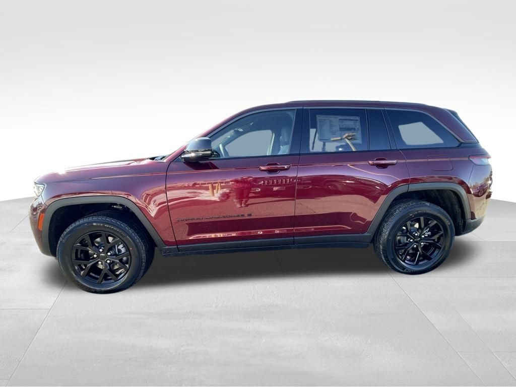 2026 Jeep Grand Cherokee Laredo
