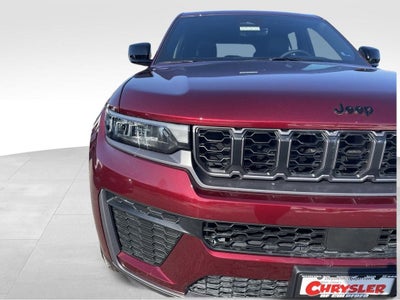 2026 Jeep Grand Cherokee Laredo
