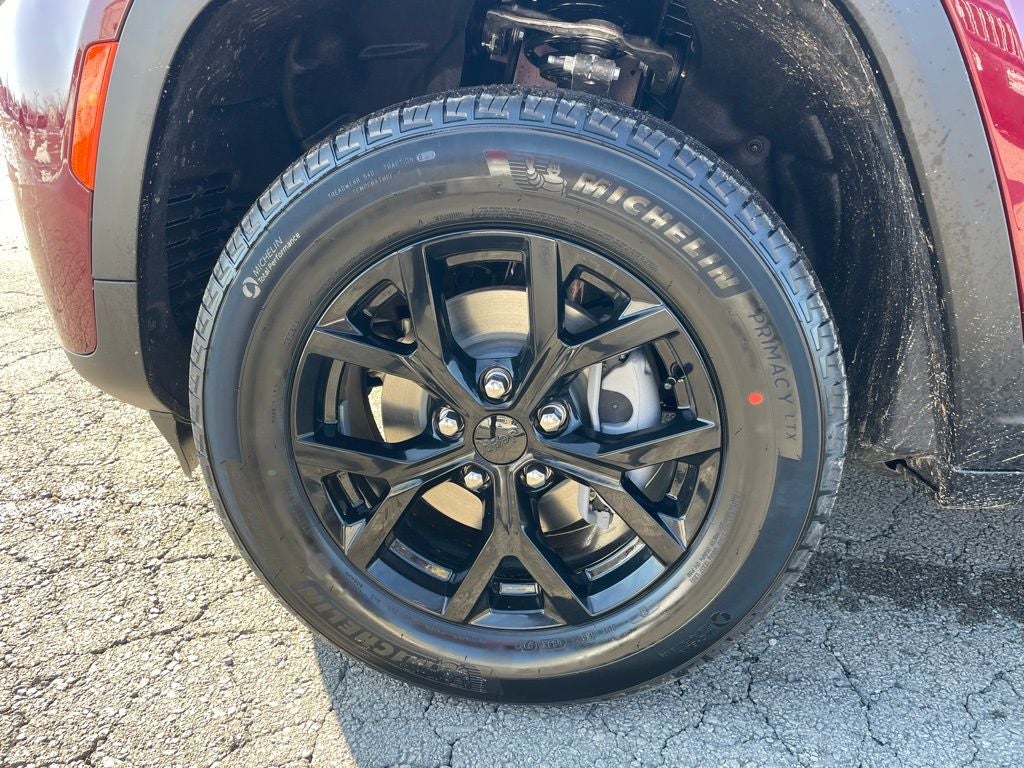 2026 Jeep Grand Cherokee Laredo