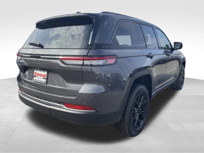 2026 Jeep Grand Cherokee Laredo