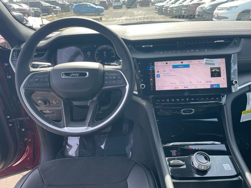 2026 Jeep Grand Cherokee Laredo