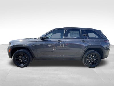 2026 Jeep Grand Cherokee Laredo
