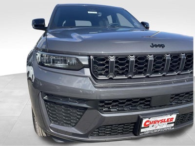 2026 Jeep Grand Cherokee Laredo