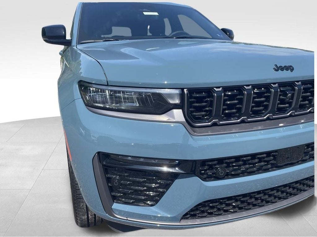 2026 Jeep Grand Cherokee Limited Reserve