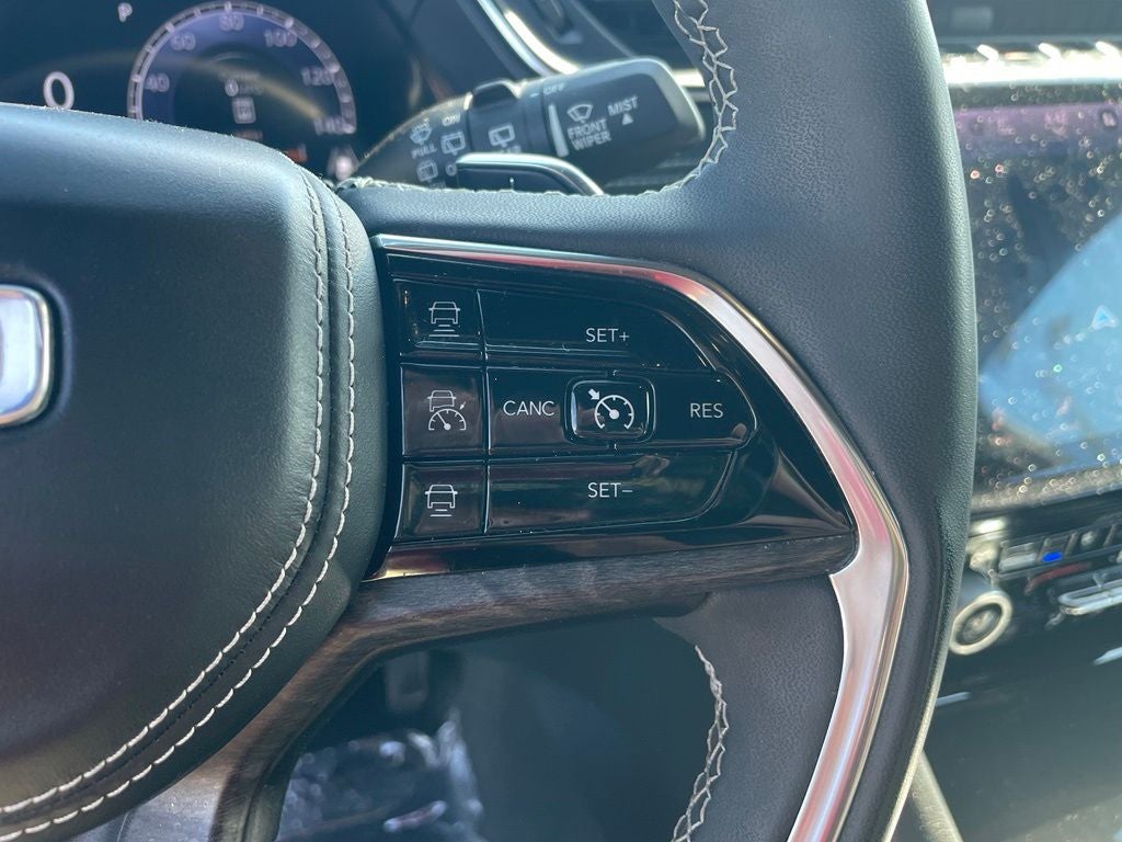 2023 Jeep Grand Cherokee Overland