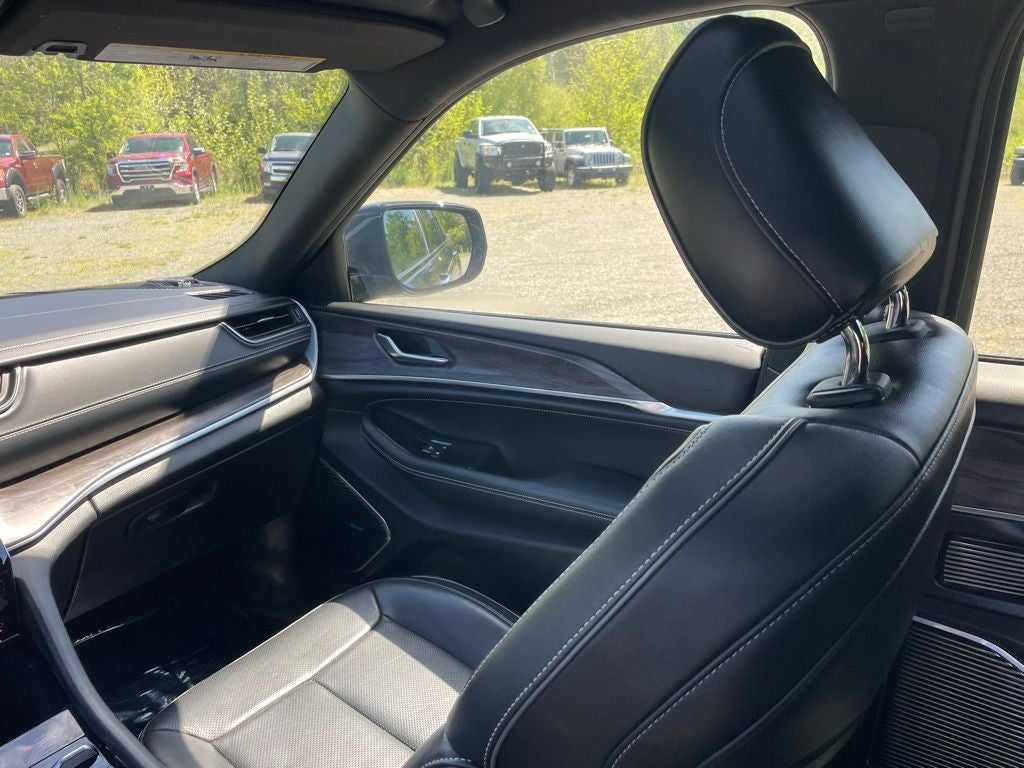 2023 Jeep Grand Cherokee L Overland