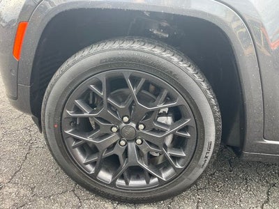 2025 Jeep Grand Cherokee L Summit Demo Special