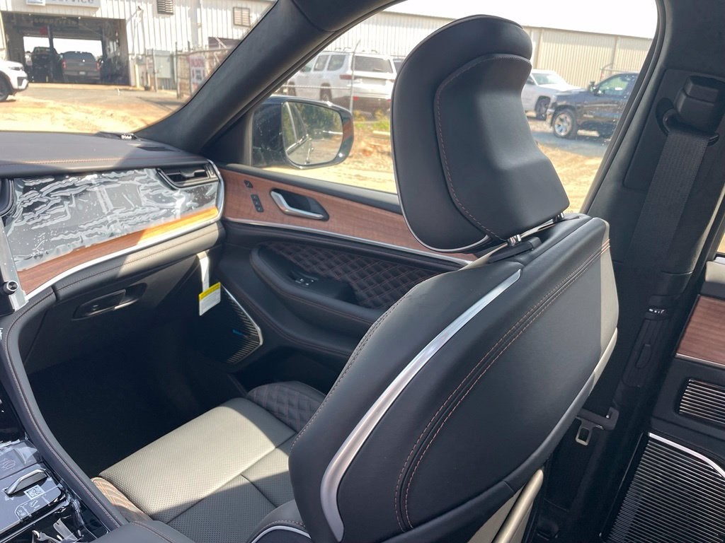 2027 Jeep Grand Cherokee L Summit