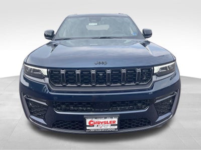2027 Jeep Grand Cherokee L Summit DEMO