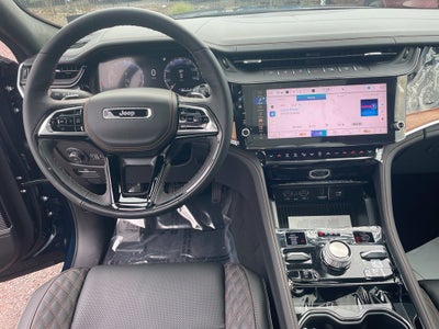 2027 Jeep Grand Cherokee L Summit DEMO