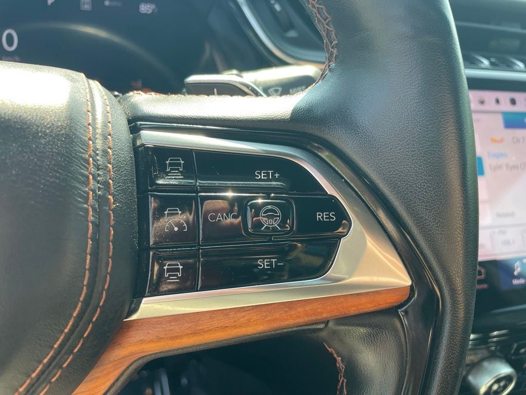 2023 Jeep Grand Cherokee L Summit