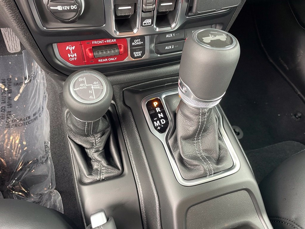 2027 Jeep Wrangler Rubicon X WHITECAP