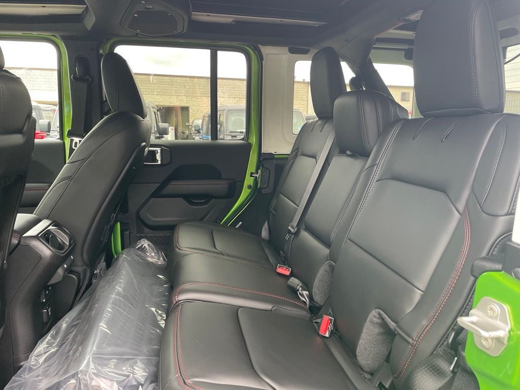 2026 Jeep Wrangler Rubicon White Top Package