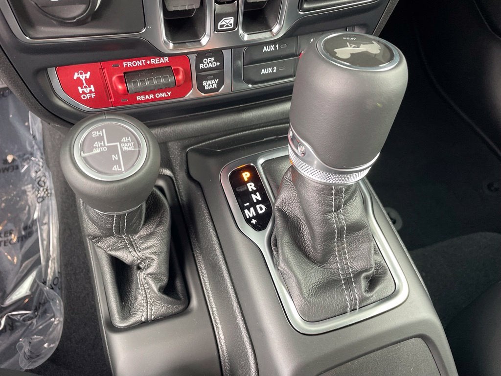 2027 Jeep Wrangler Rubicon X WHITECAP