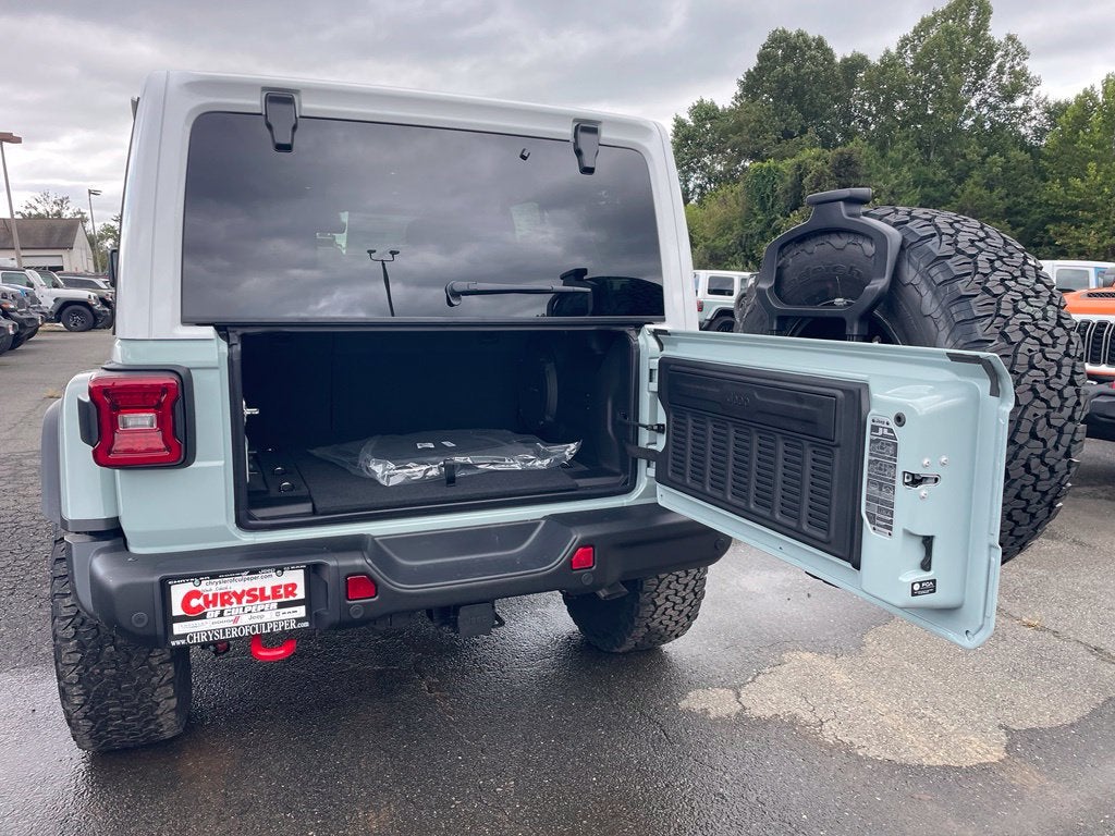 2027 Jeep Wrangler Rubicon X WHITECAP