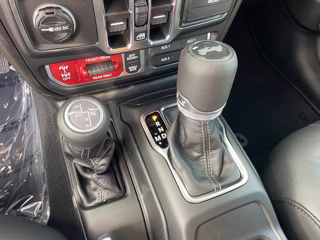 2027 Jeep Wrangler Rubicon X WHITECAP