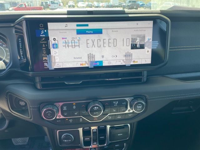 2025 Jeep Wrangler Rubicon 392