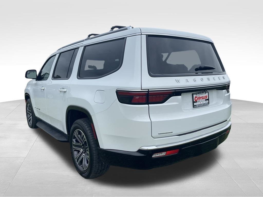 2023 Jeep Wagoneer Base