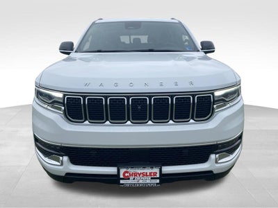 2023 Jeep Wagoneer Base