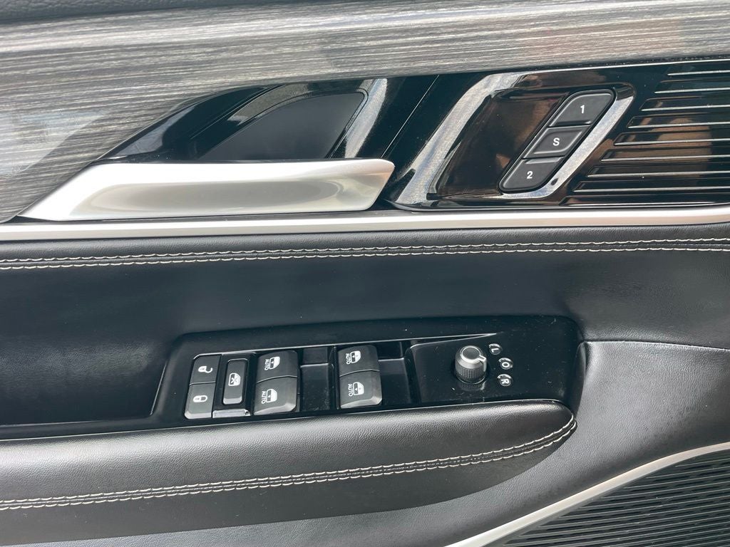 2022 Jeep Wagoneer Series II