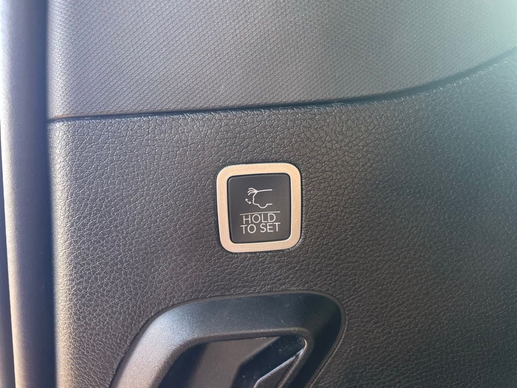 2022 Jeep Grand Wagoneer Series I