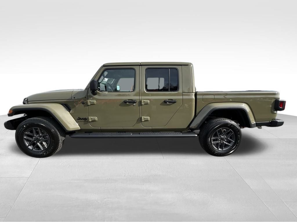 2026 Jeep Gladiator Sport S