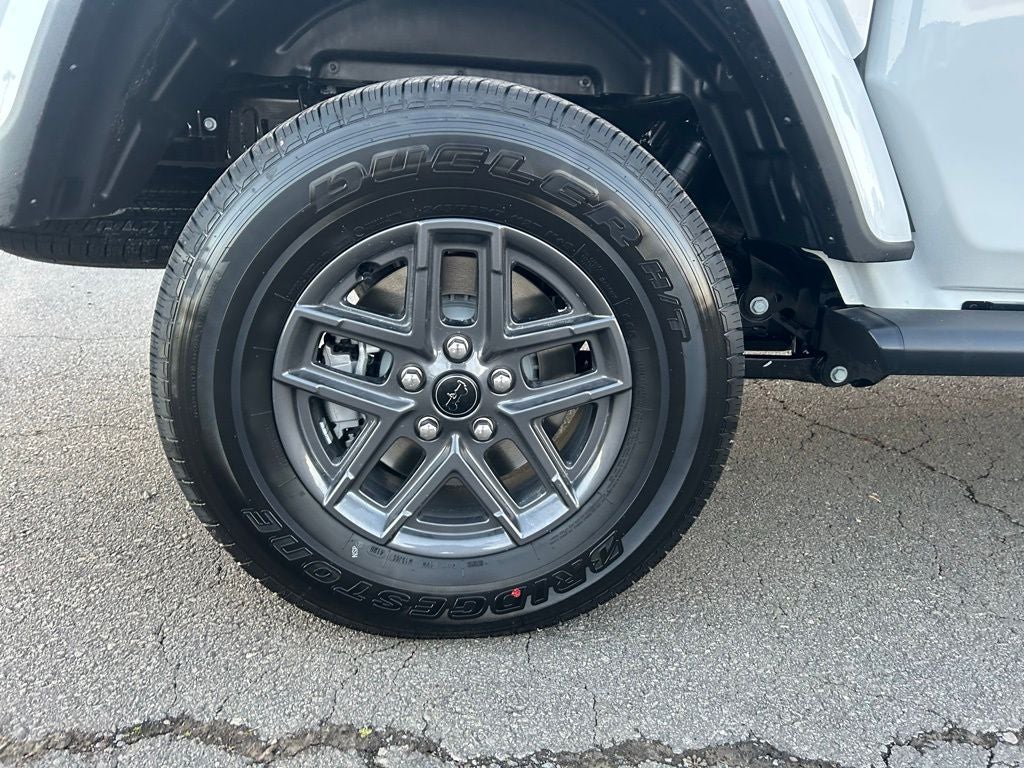 2026 Jeep Gladiator Sport S