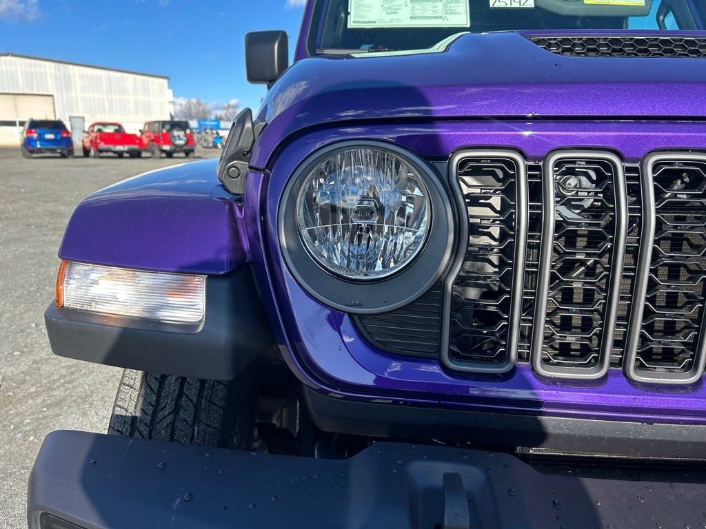 2026 Jeep Gladiator Sport S