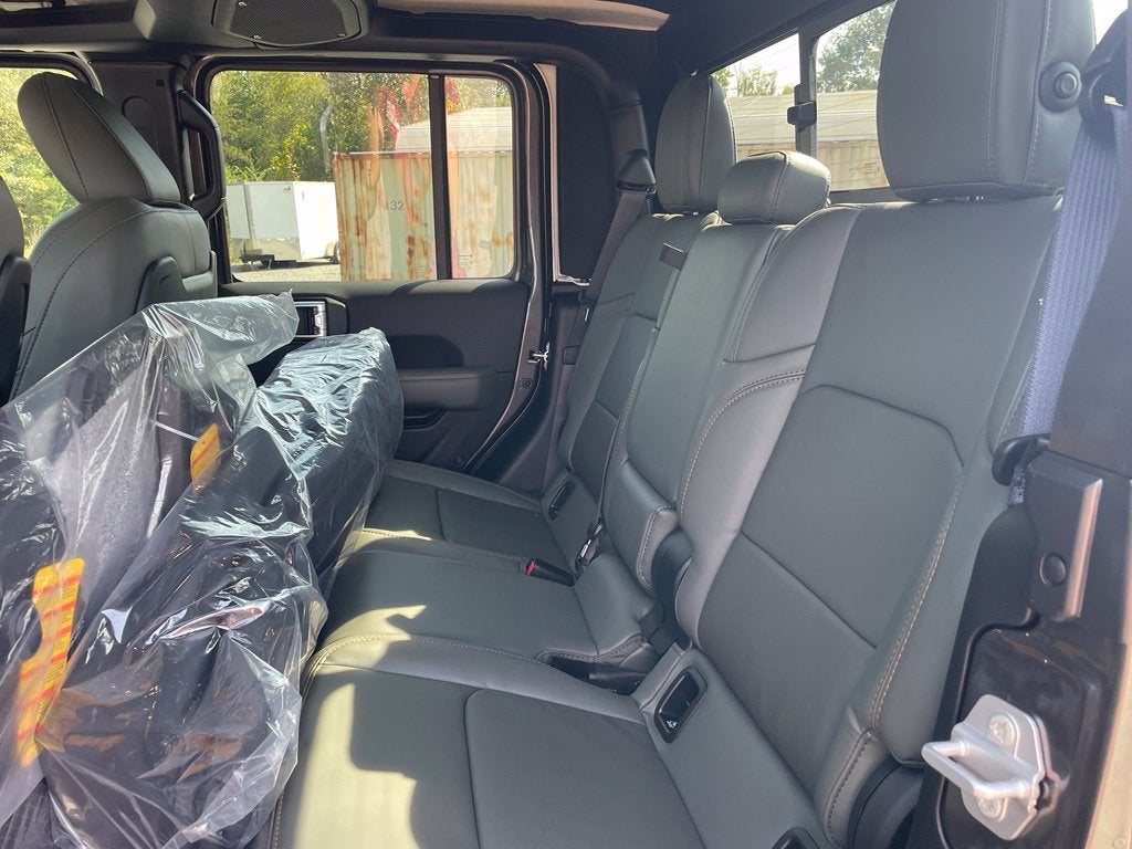 2027 Jeep Gladiator Mojave X